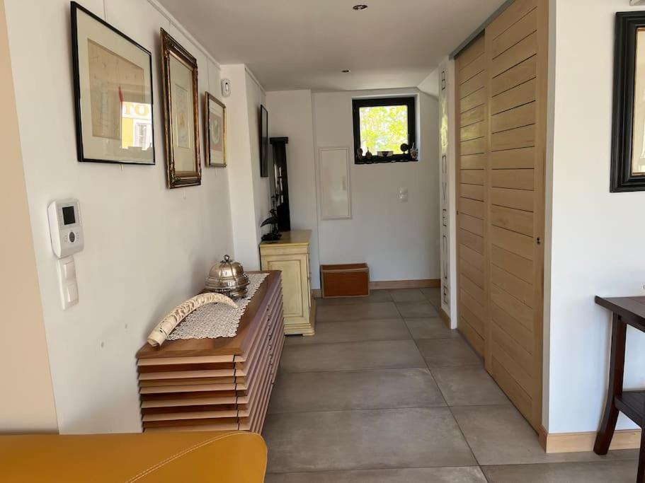 Appartement Standing Bord Sorgue L'Isle-sur-la-Sorgue Exterior photo